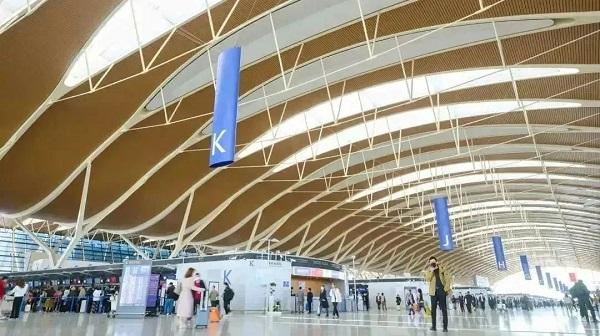 新航季上海機場航班量恢復至2019年同期約八成 新航季上海機場航班量恢復至2019年同期約八成