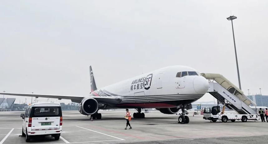 順豐航空開通“成都=孟買”國際貨運航線 順豐航空開通“成都=孟買”國際貨運航線