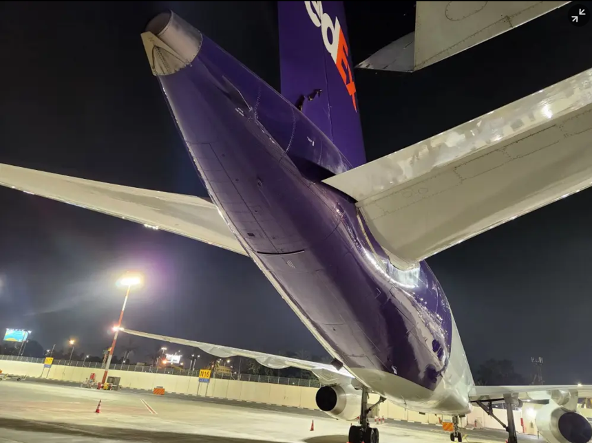 挑戰航空的波音747撞上聯邦快遞的波音757 兩架飛機均受損