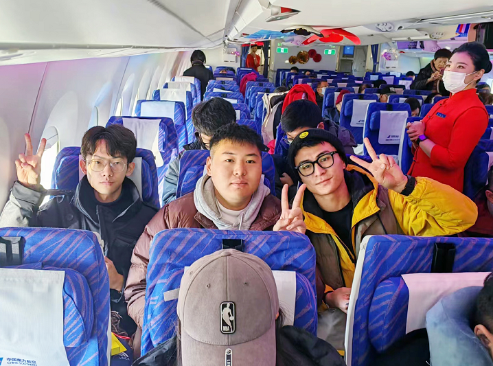 鄭州至盧森堡“空中絲路”客運首航 中盧進入直飛時代 鄭州至盧森堡“空中絲路”客運首航 中盧進入直飛時代