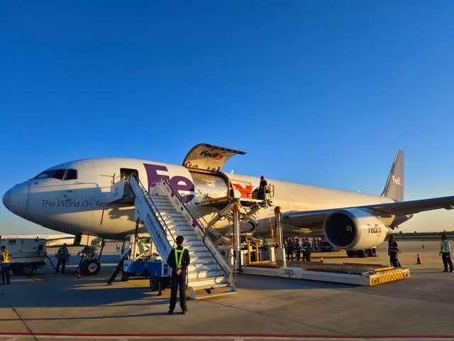 青島機場首條第五航權貨運航線“青島-大阪-孟菲斯”航線開航 青島機場首條第五航權貨運航線“青島-大阪-孟菲斯”航線開航